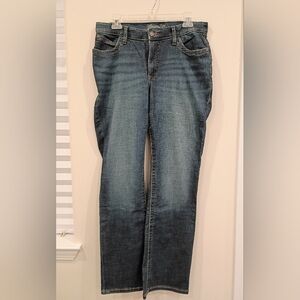 NWOT Wrangler Women's Willow Mid-rise Jeans (31x32)